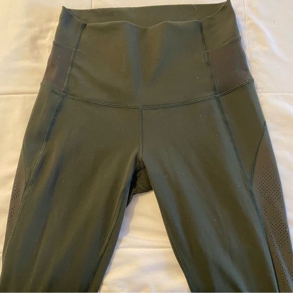 Lululemon Olive Green Leggings - Picture 4 of 10